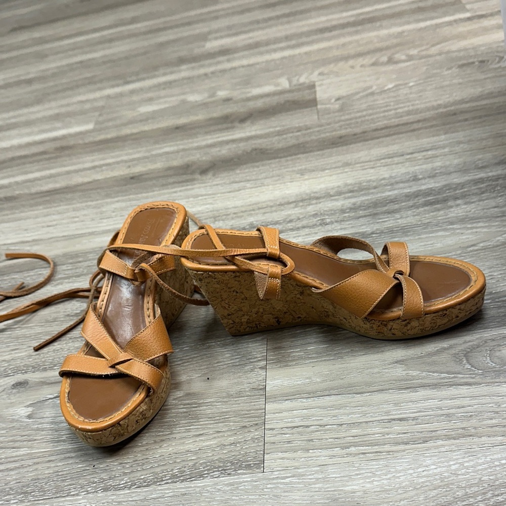 Enzo Angiolini Tan Wedge Shoes with Interlaced Straps
